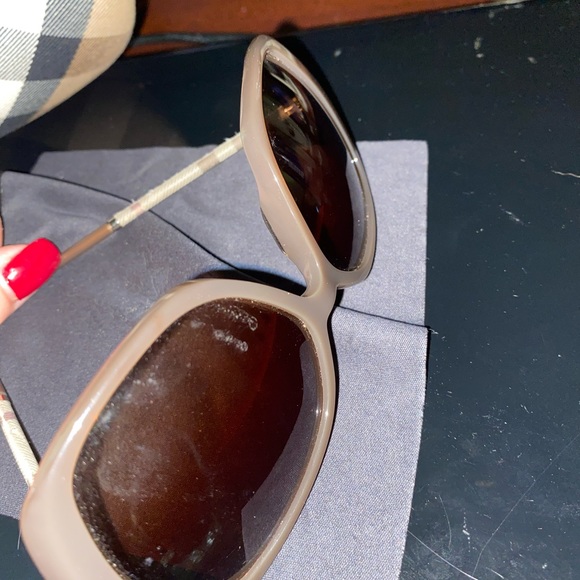 Burberry Sunglasses main image 7